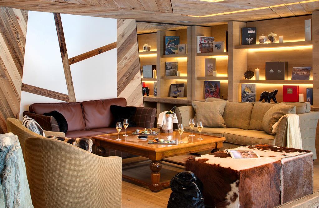 Hotel Les Barmes De L'Ours วาลดีแซร์ ภายนอก รูปภาพ